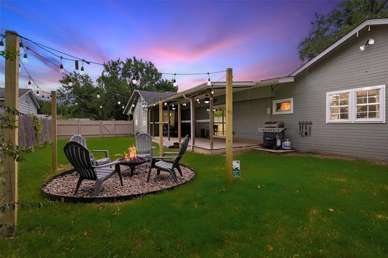 327 W Texas Street, Sherman TX 75092 - Photo 36
