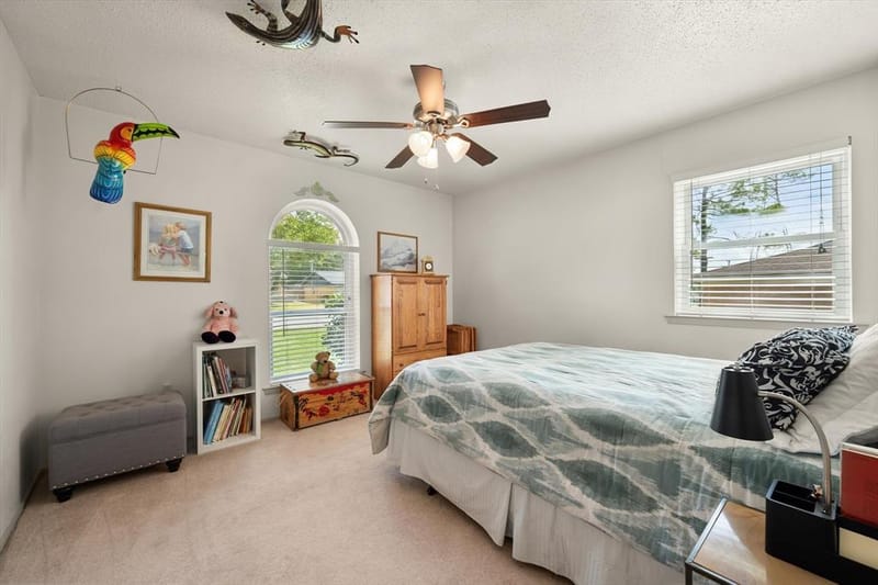2017 Hurstview Drive, Hurst TX 76054 - Photo 20