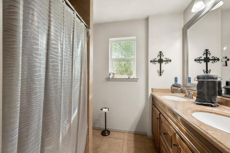 2017 Hurstview Drive, Hurst TX 76054 - Photo 19