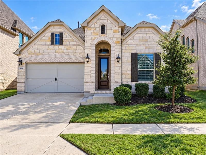 306 Driftwood Lane, Argyle TX 76226