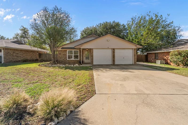 102 Allen Drive, Sanger TX 76266 - Photo 3