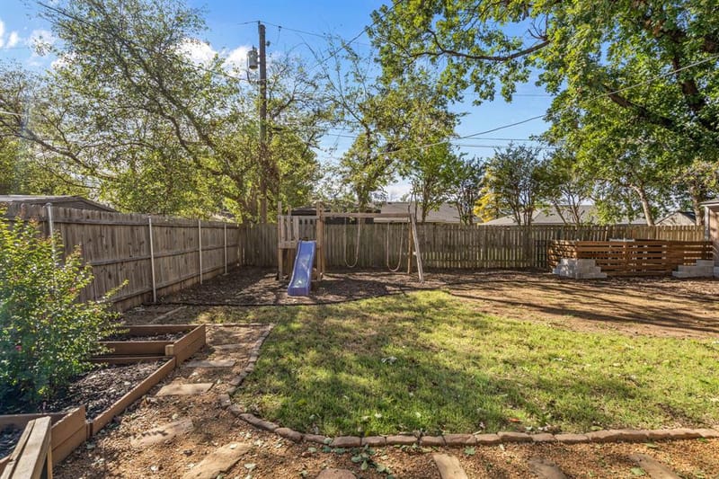 102 Allen Drive, Sanger TX 76266 - Photo 38