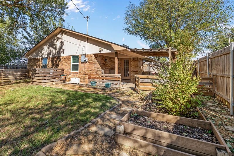 102 Allen Drive, Sanger TX 76266 - Photo 31