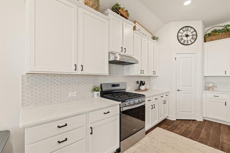 3520 Tunnel Avenue, Aubrey TX 76227 - Photo 15