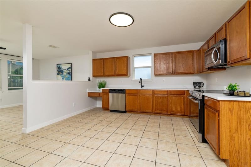 1617 Sierra Meadow Lane, Fort Worth TX 76247 - Photo 11