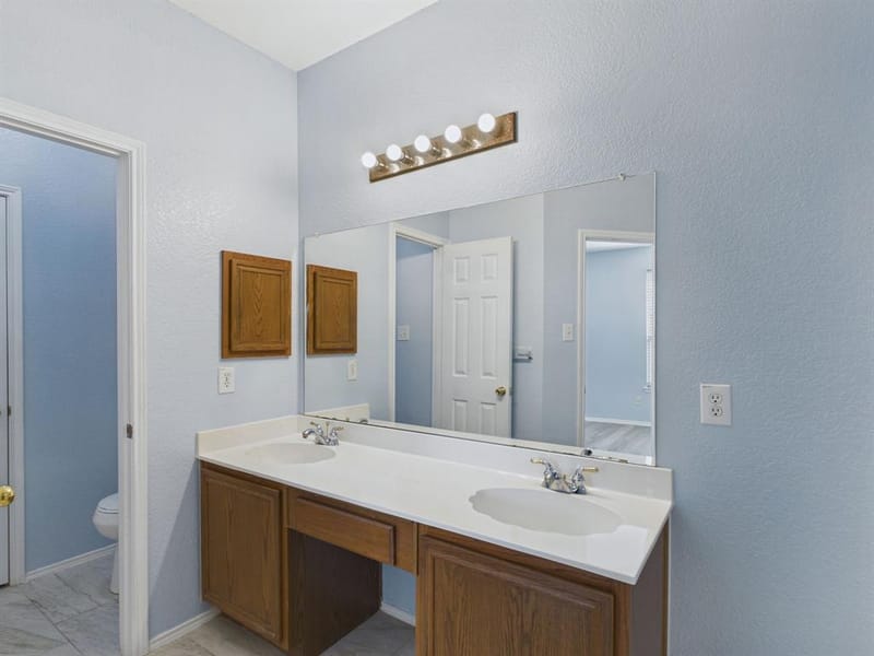 12652 Oakwood Circle, Fort Worth TX 76040 - Photo 20