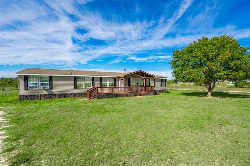 9413 Alabama Street, Joshua TX 76058 - Photo 3