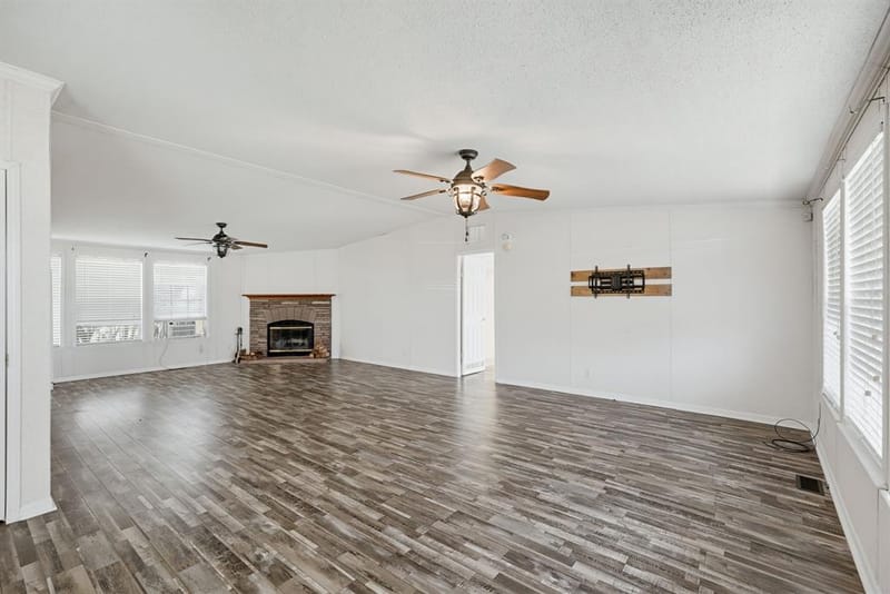 9413 Alabama Street, Joshua TX 76058 - Photo 5