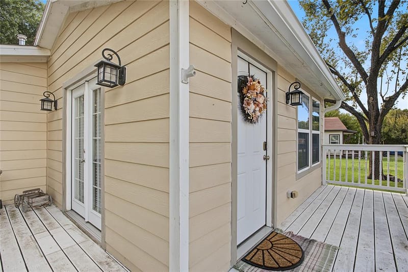 328 Spring Valley Circle, Azle TX 76020 - Photo 27
