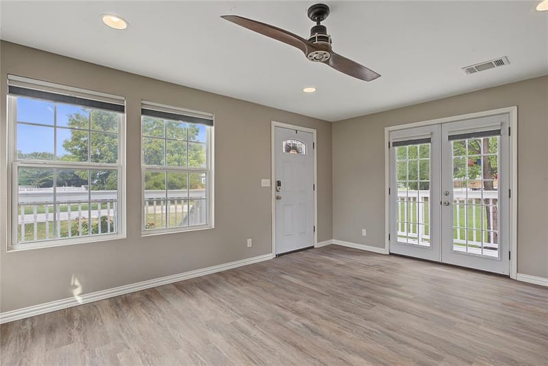 328 Spring Valley Circle, Azle TX 76020 - Photo 7