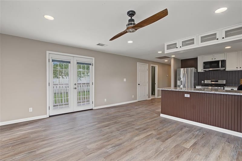 328 Spring Valley Circle, Azle TX 76020 - Photo 9