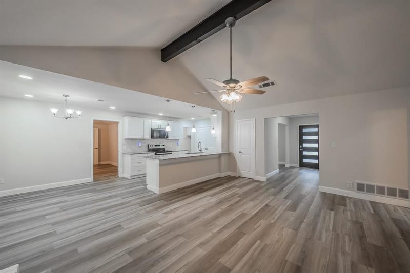 728 Glenhaven Drive, Hurst TX 76054 - Photo 7