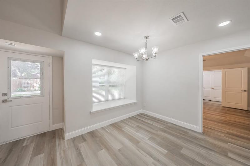 728 Glenhaven Drive, Hurst TX 76054 - Photo 15