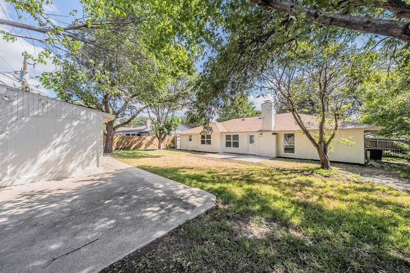 728 Glenhaven Drive, Hurst TX 76054 - Photo 40