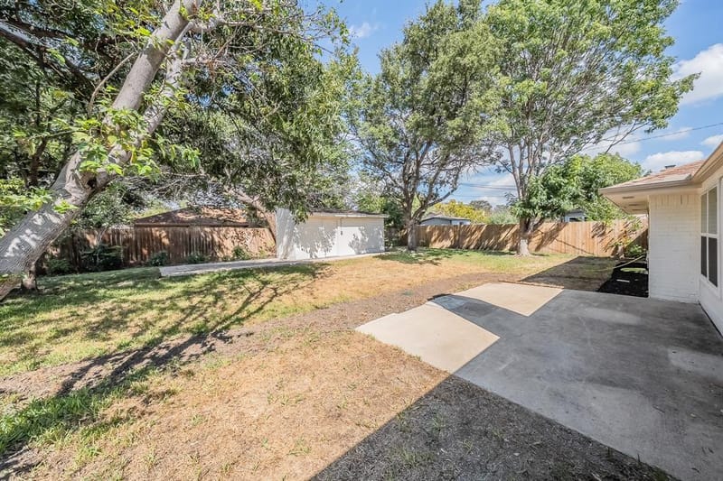 728 Glenhaven Drive, Hurst TX 76054 - Photo 39