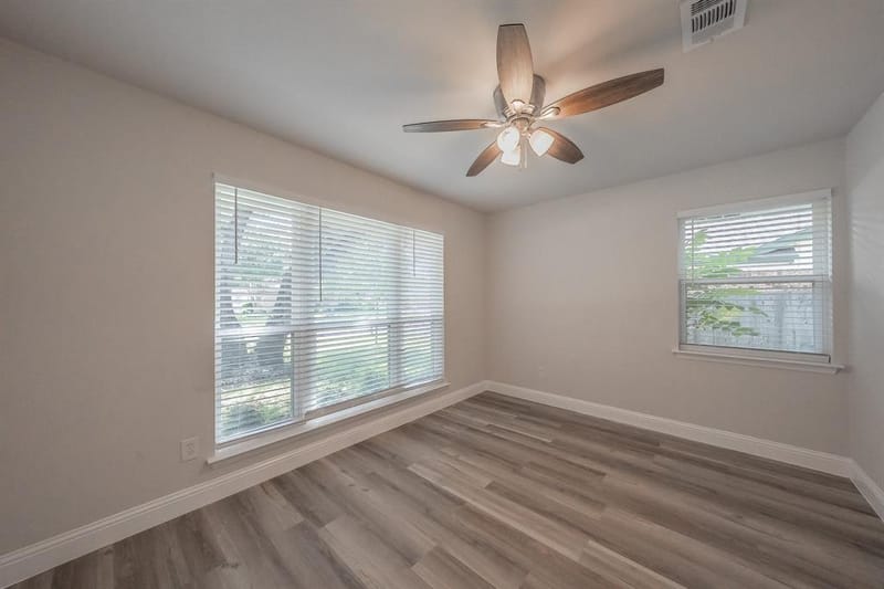 728 Glenhaven Drive, Hurst TX 76054 - Photo 29