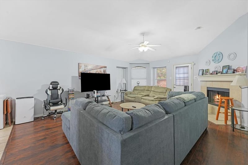 1101 Bellcrest Drive, Arlington TX 76002 - Photo 11