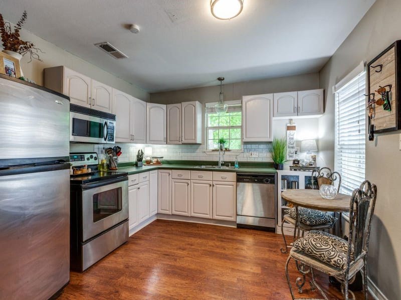 468 W Van Alstyne Parkway, Van Alstyne TX 75495 - Photo 9