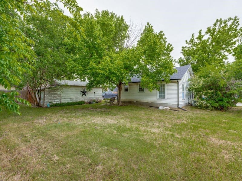 468 W Van Alstyne Parkway, Van Alstyne TX 75495 - Photo 24
