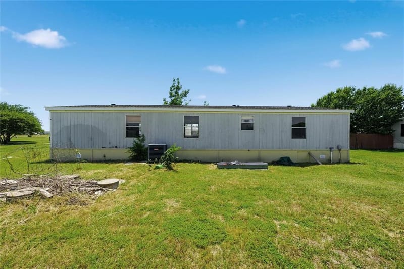 154 Hillside Drive, Troy TX 76579 - Photo 17