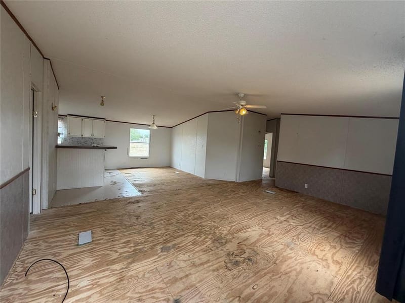 154 Hillside Drive, Troy TX 76579 - Photo 3