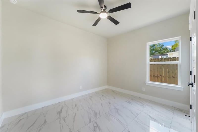 2615 25th Street, Fort Worth TX 76106 - Photo 17