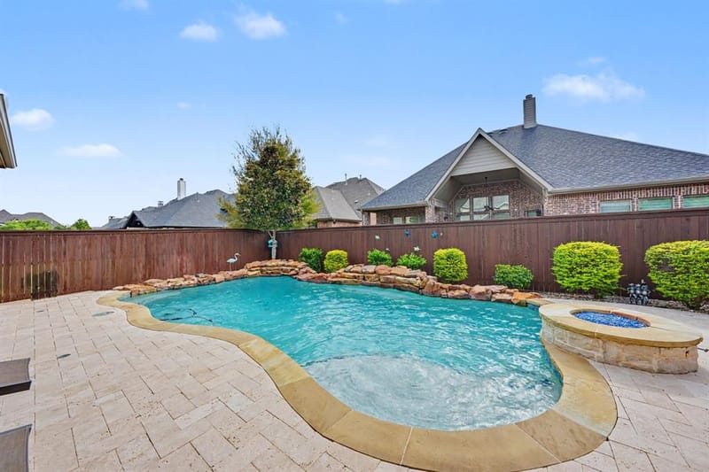 3714 Mesquite Court, Celina TX 75009 - Photo 3