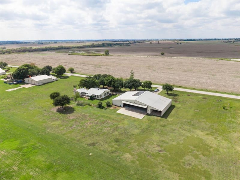 177 Graben Lane, Rhome TX 76078 - Photo 34