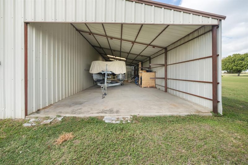 177 Graben Lane, Rhome TX 76078 - Photo 10