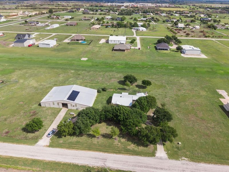 177 Graben Lane, Rhome TX 76078 - Photo 33