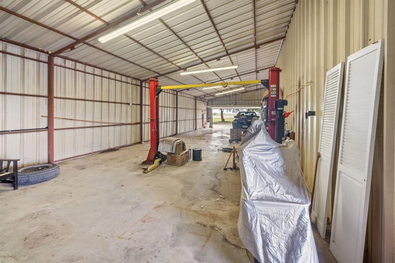 177 Graben Lane, Rhome TX 76078 - Photo 11