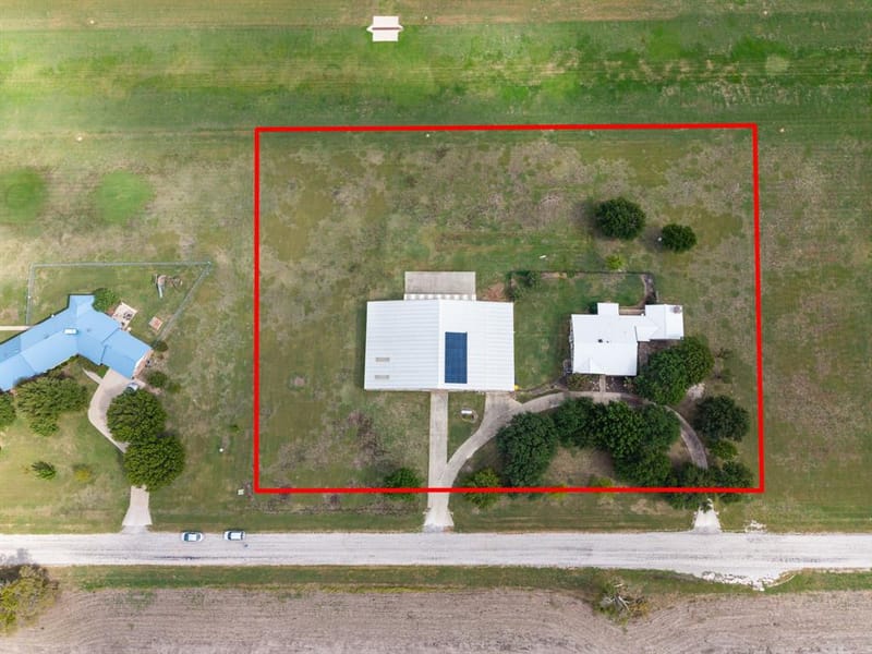 177 Graben Lane, Rhome TX 76078 - Photo 35