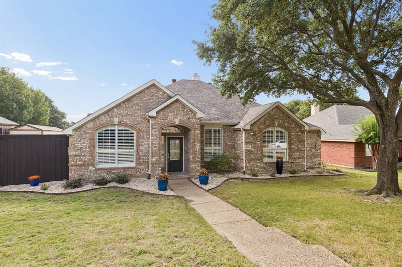 8605 Prescott Circle, Frisco TX 75033 - Photo 2