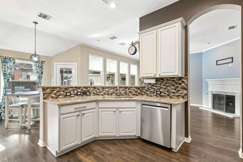 8605 Prescott Circle, Frisco TX 75033 - Photo 9