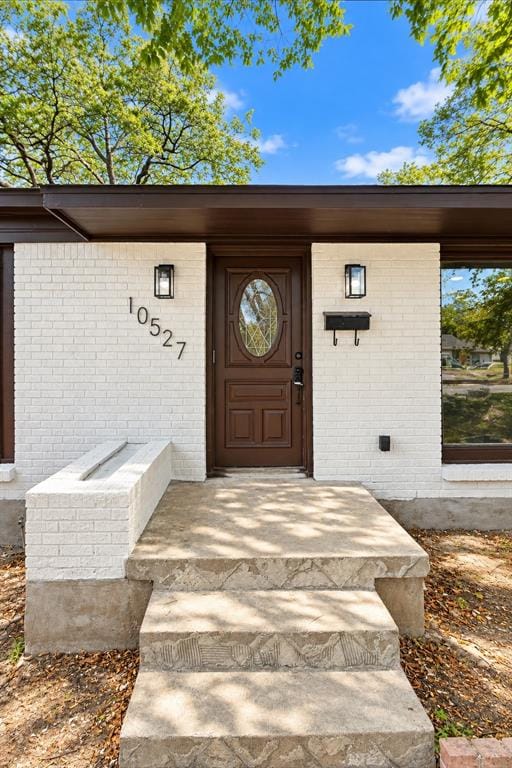 10527 Cayuga Drive, Dallas TX 75228 - Photo 2
