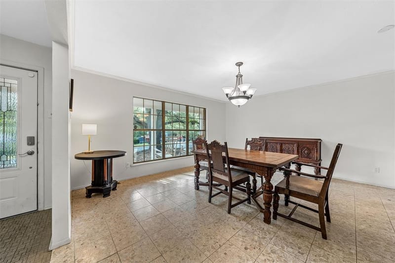 5713 Roberts Drive, Waco TX 76710 - Photo 4