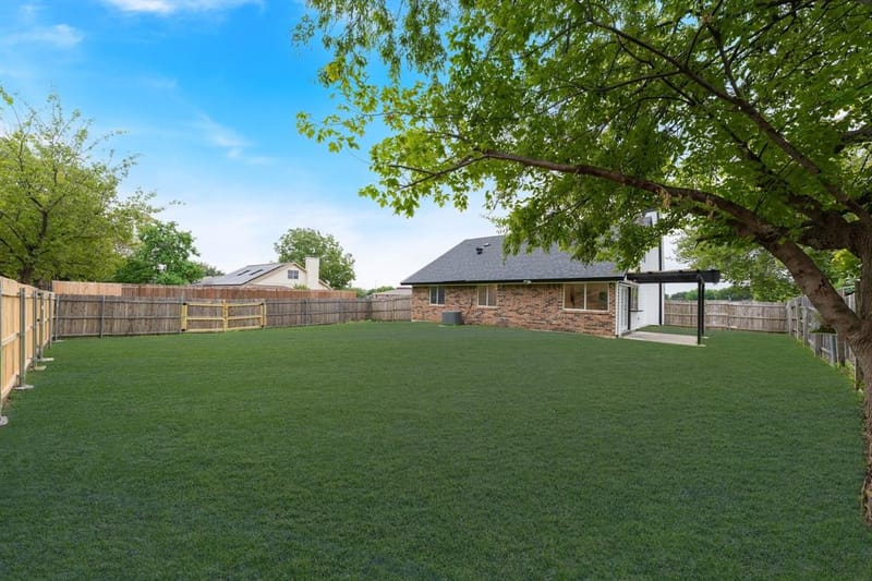 506 E Springdale Lane, Grand Prairie TX 75052 - Photo 27