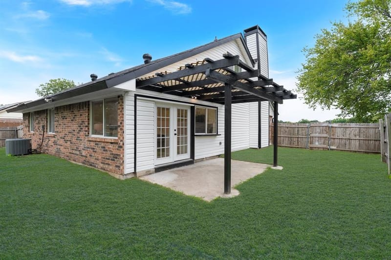 506 E Springdale Lane, Grand Prairie TX 75052 - Photo 26