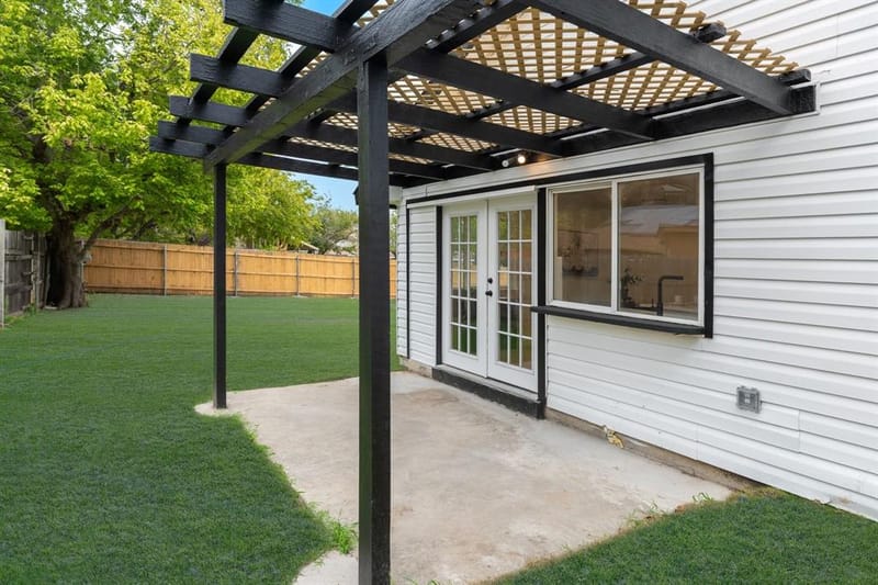 506 E Springdale Lane, Grand Prairie TX 75052 - Photo 24