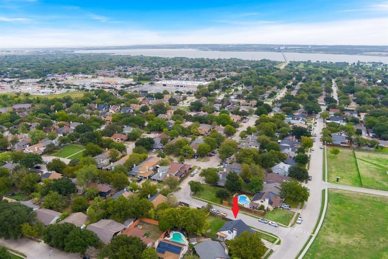 506 E Springdale Lane, Grand Prairie TX 75052 - Photo 33