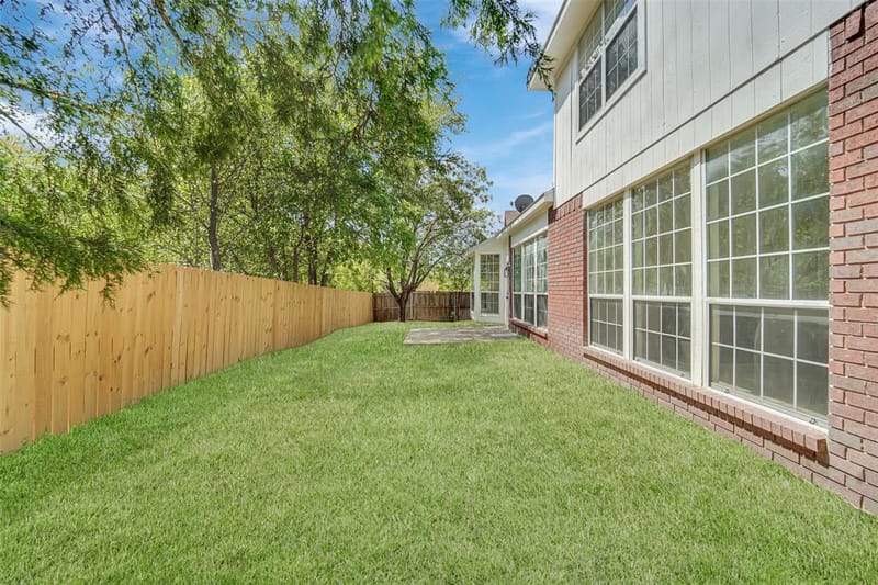 8316 Autumncrest Court, Dallas TX 75249 - Photo 33