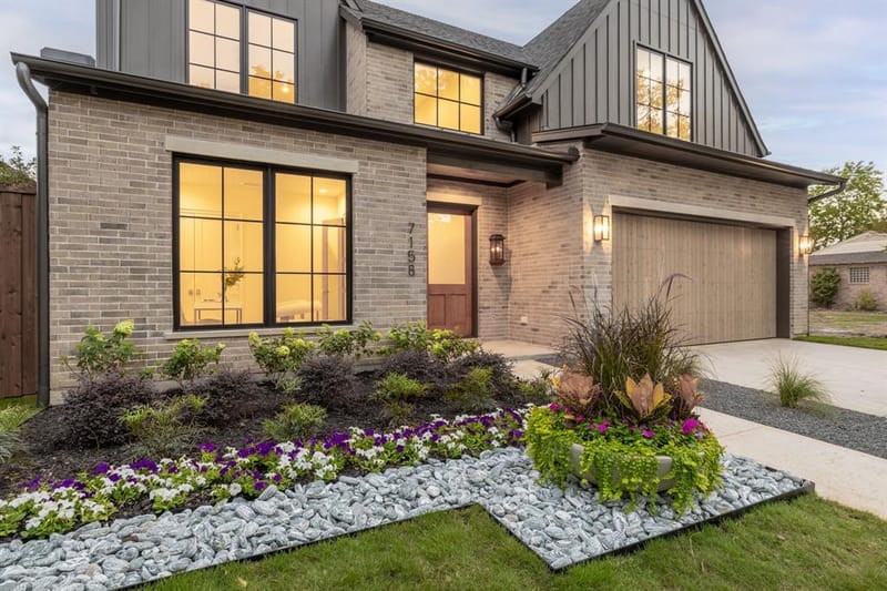 7158 Dalewood Lane, Dallas TX 75214 - Photo 2