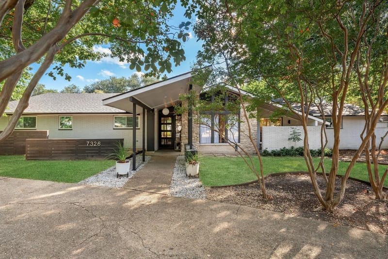 7326 Spring Valley Road, Dallas TX 75254 - Photo 2