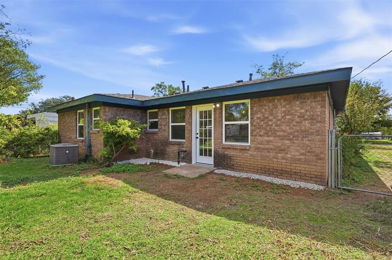 4812 Curzon Avenue, Fort Worth TX 76107 - Photo 28