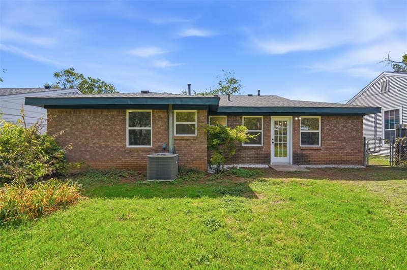 4812 Curzon Avenue, Fort Worth TX 76107 - Photo 29