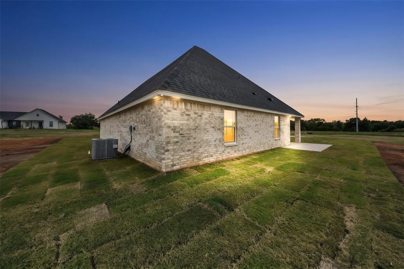 132 Aslan Road, Poolville TX 76487 - Photo 22