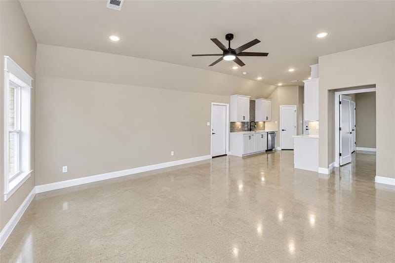 132 Aslan Road, Poolville TX 76487 - Photo 5