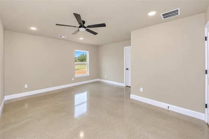132 Aslan Road, Poolville TX 76487 - Photo 8