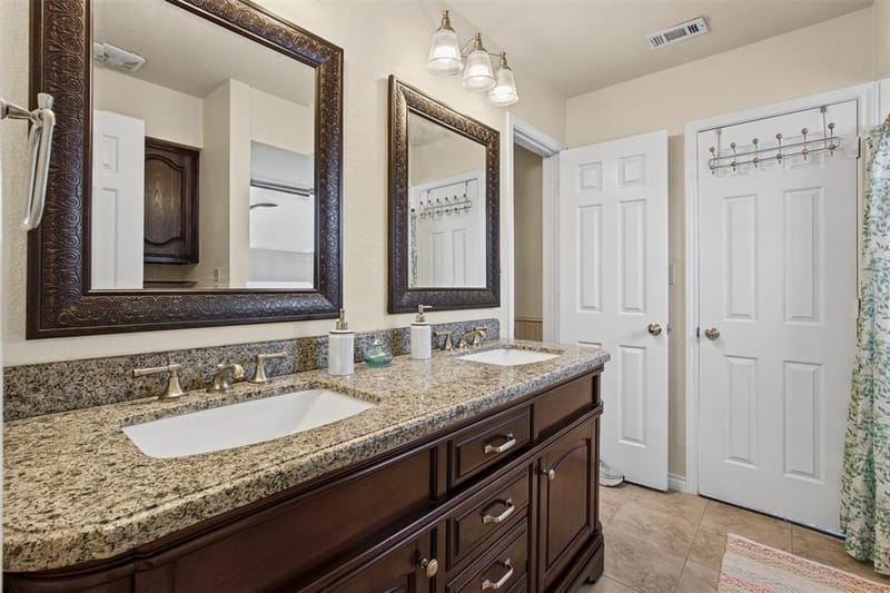 7449 Courtside Drive, Garland TX 75044 - Photo 28