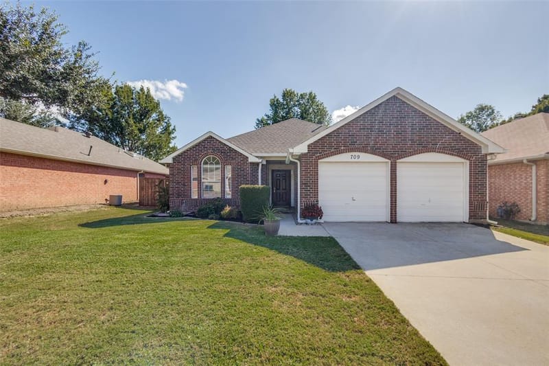 709 Paisley Drive, Flower Mound TX 75028